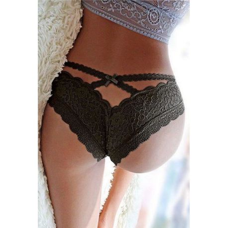 Tanga dentelle noire 