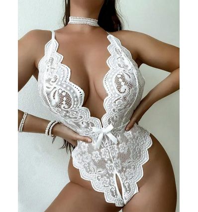 Body blanc dentelle ouvert à l'entrejambe